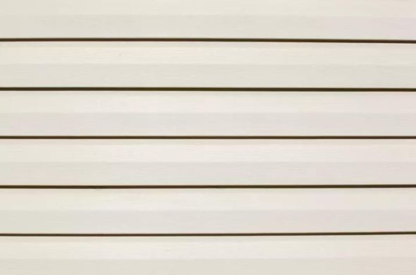 cream vinyl siding